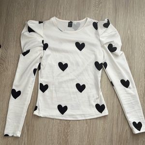White w Black Hearts Ruffled Sleeved shirt from Shein
